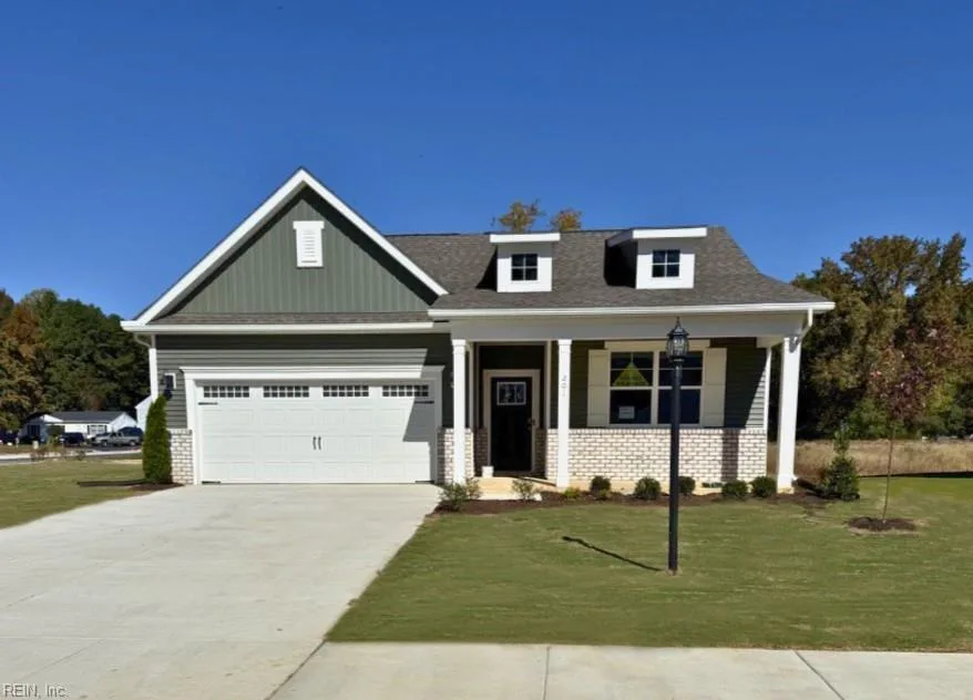 201 Gallop Way, Yorktown — photo