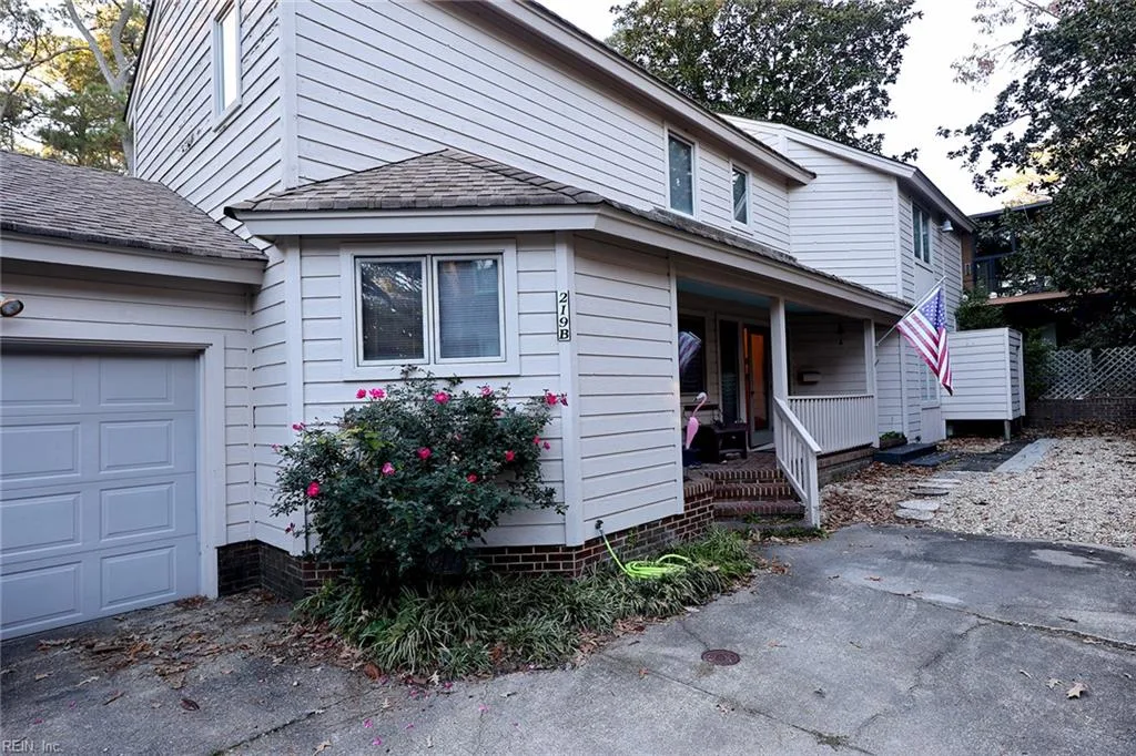 219 77th ST #B, VIRGINIABEACH VA 23451