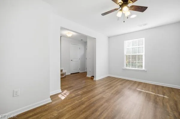 315 W Constance Rd #232, Suffolk — photo