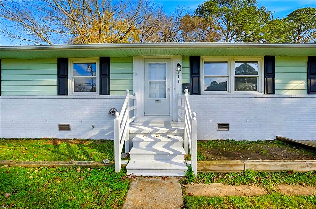 213 Kingwood Dr, Newport News — photo