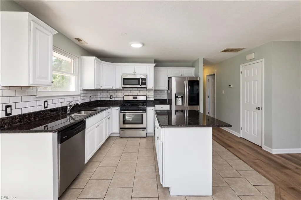123 Ridgewood Rd, Chesapeake — photo