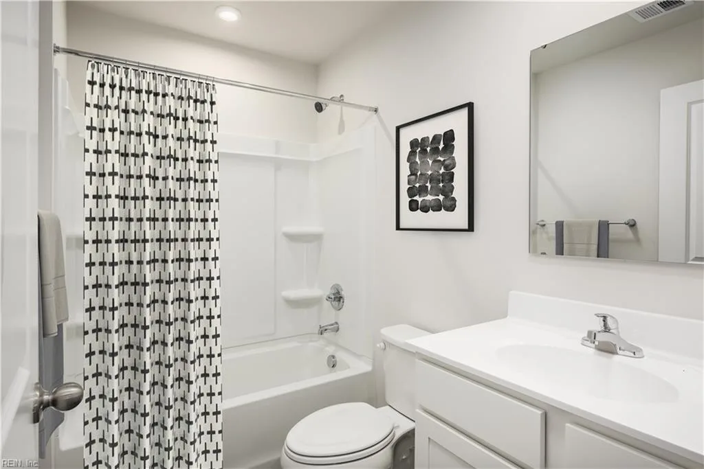 618 Hopi Ct, Portsmouth — photo