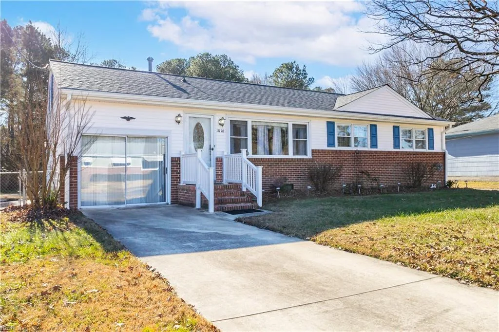 1016 Shore Rd, Chesapeake — photo