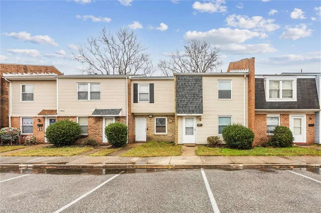 4618 Greenwood Dr, Portsmouth — photo