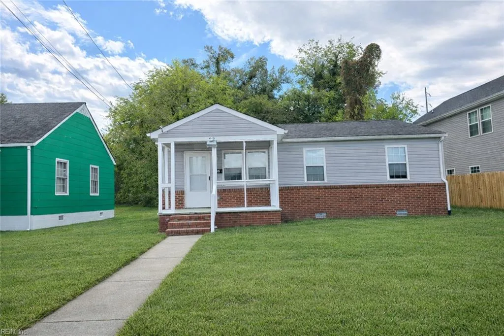 2510 Graham St, Portsmouth — photo