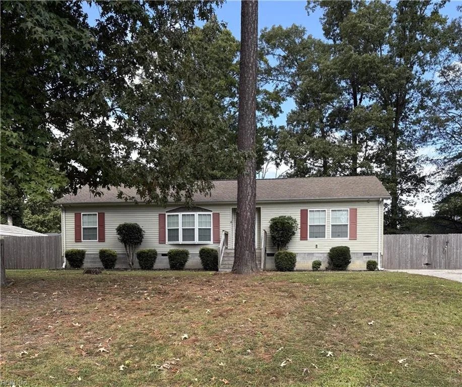 4 Prince George Ln, Newport News — photo