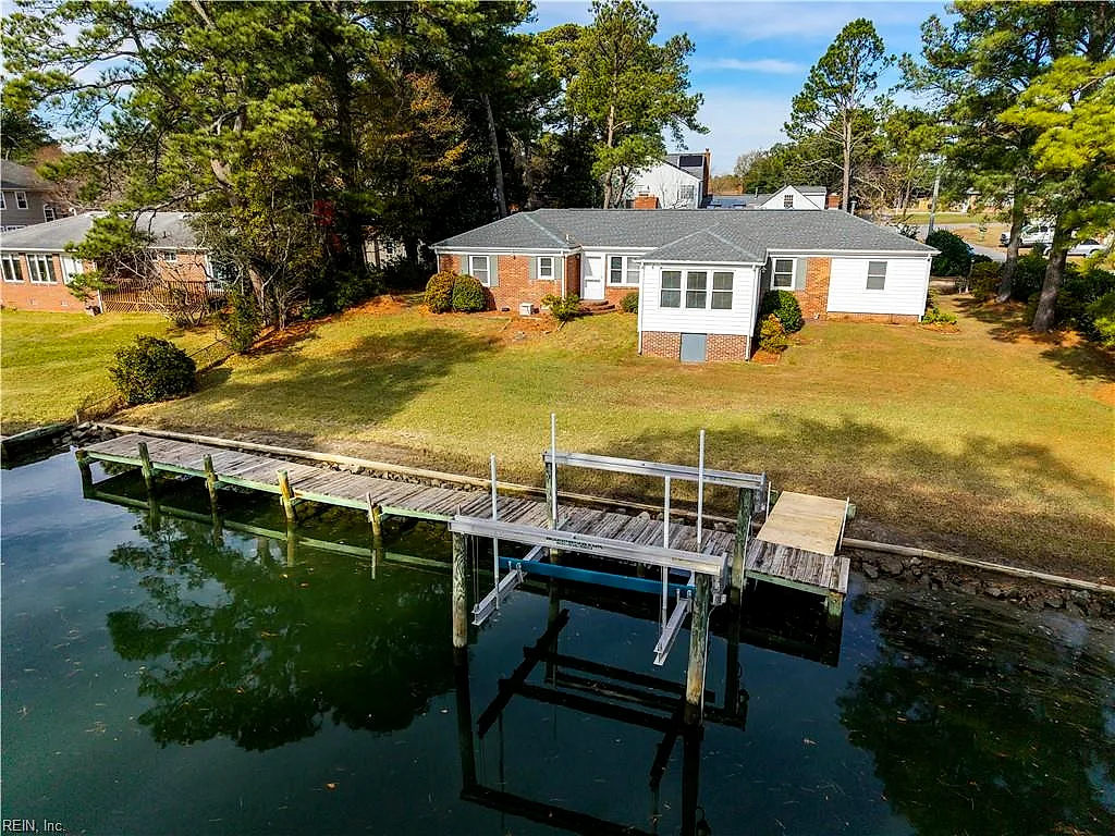 2037 Alphine Rd, Virginia Beach — photo