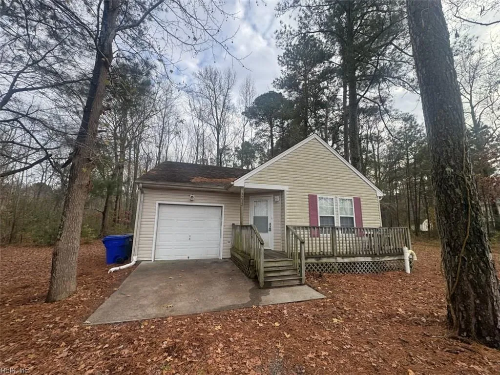 3272 Nansemond Pw, Suffolk — photo