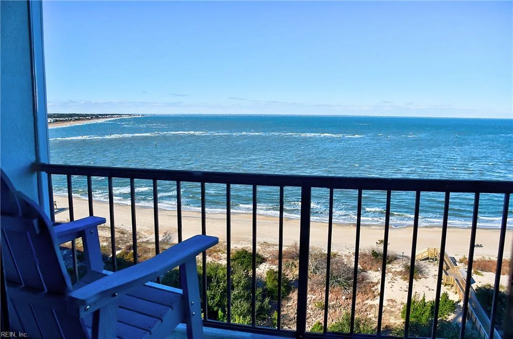 3288 Page AVE #1012, VIRGINIABEACH VA 23451