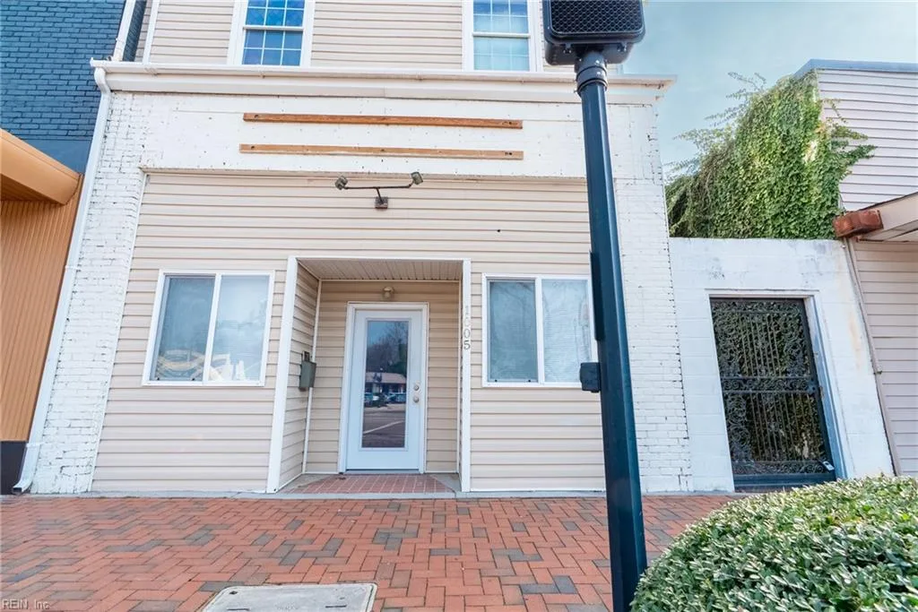 1005 Chesapeake AVE, CHESAPEAKE VA 23324
