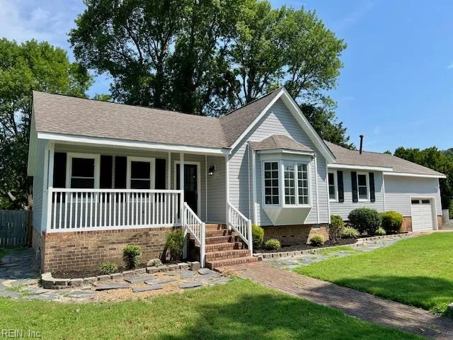 2 Routten Rd, Hampton — photo