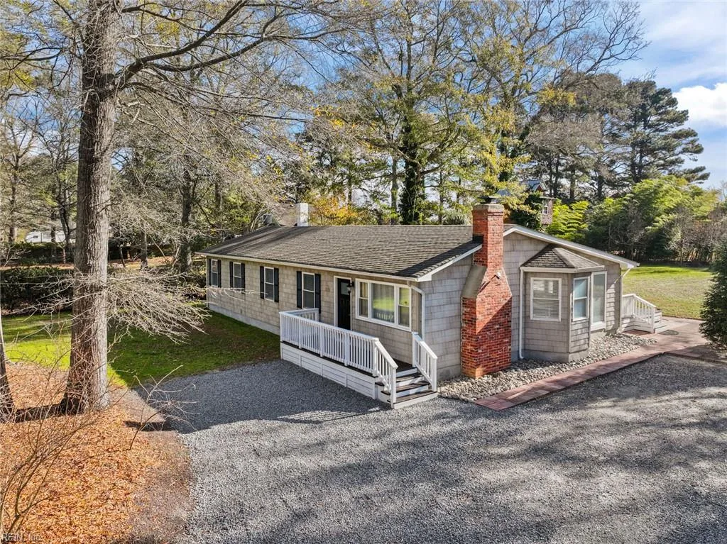 5916 Hattie ST, VIRGINIABEACH VA 23457