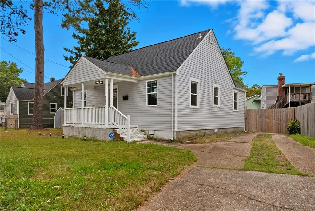 2807 Sewells Point Rd, Norfolk — photo