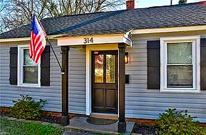 314 Cooper St, Hampton — photo