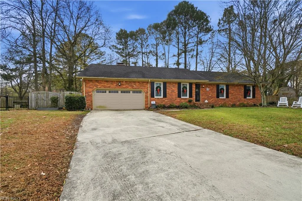 992 Larkaway Ct, Virginia Beach — photo