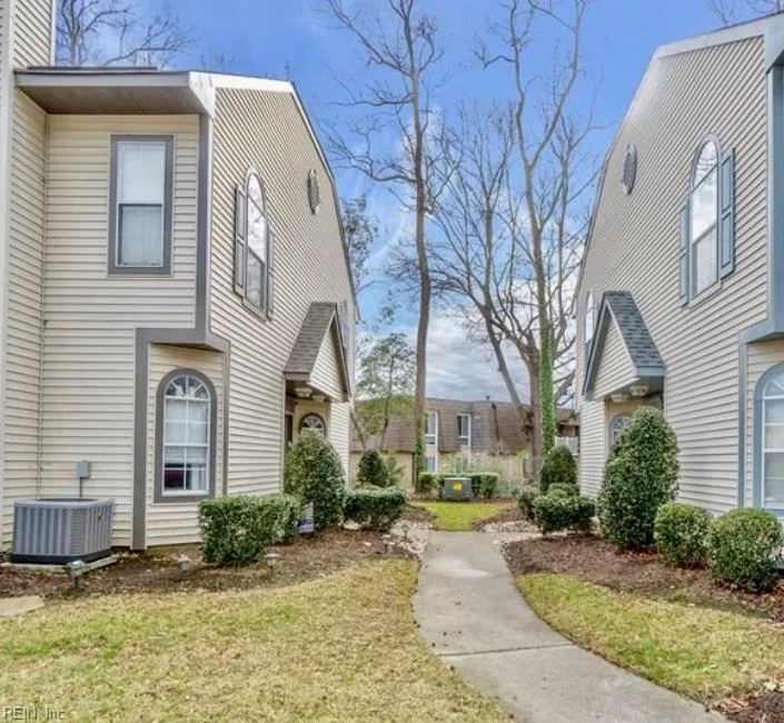 4929 Adelia Dr, Virginia Beach — photo