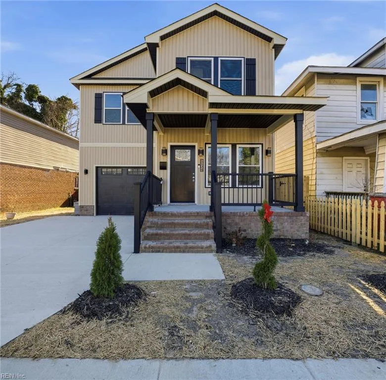 1124 25th ST, NEWPORTNEWS VA 23607