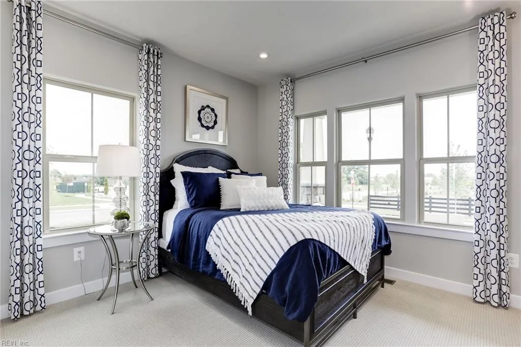 325 Tributary Ln, Carrollton — photo