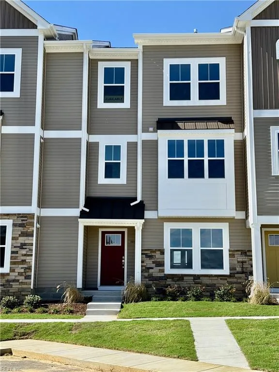 4301 Abercorn DR #102, SUFFOLK VA 23435