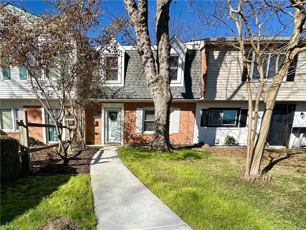 2240 Chadwick Dr, Virginia Beach — photo