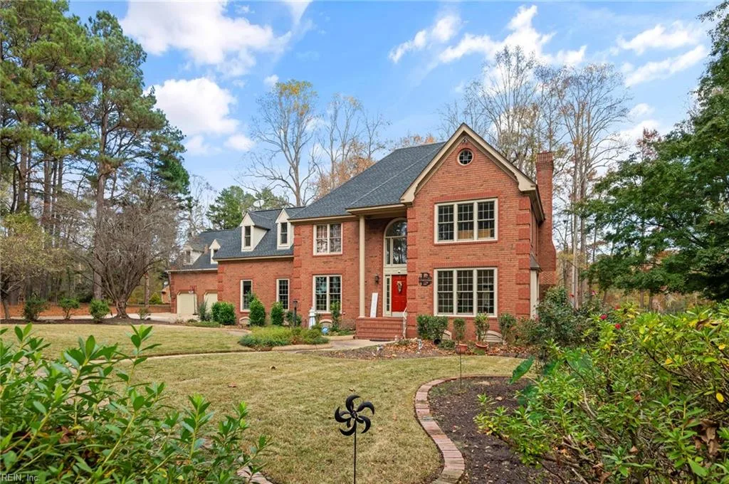 1434 Lake Meade Dr, Suffolk — photo