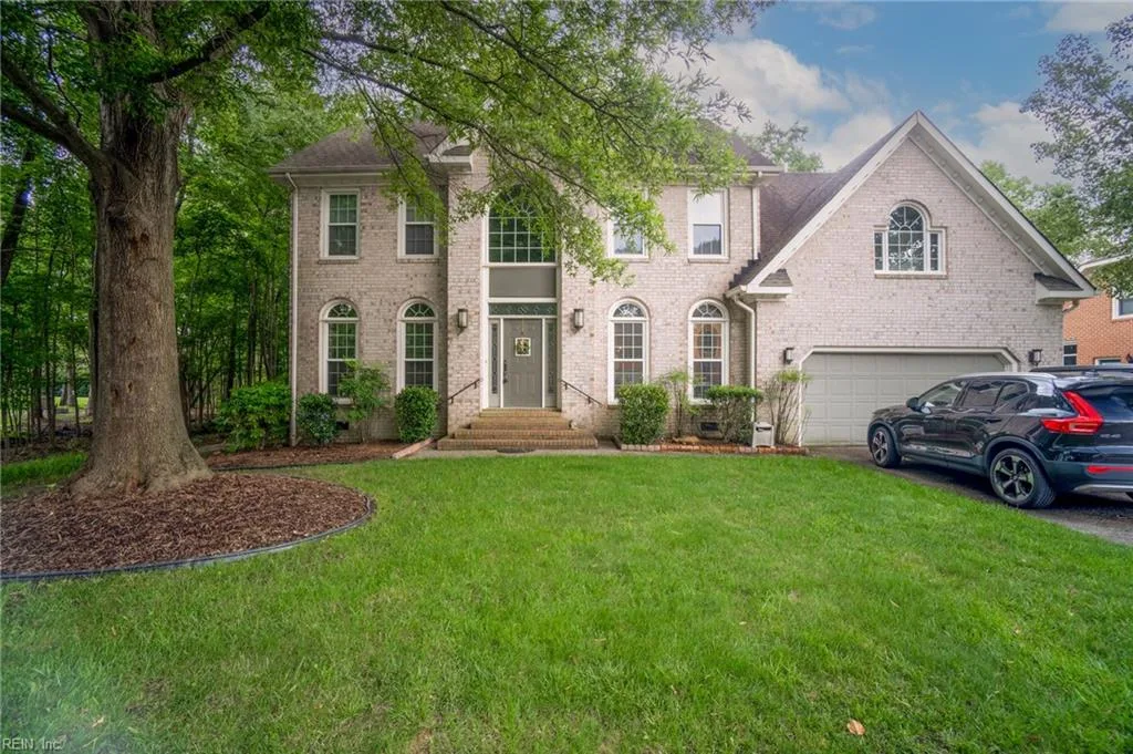 821 Loch Island Dr, Chesapeake — photo