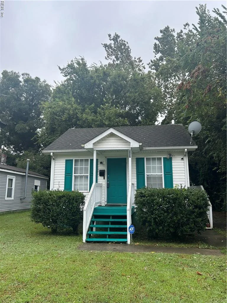 307 Central Ave, Suffolk — photo