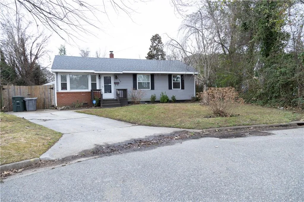 148 Findley Sq, Hampton — photo