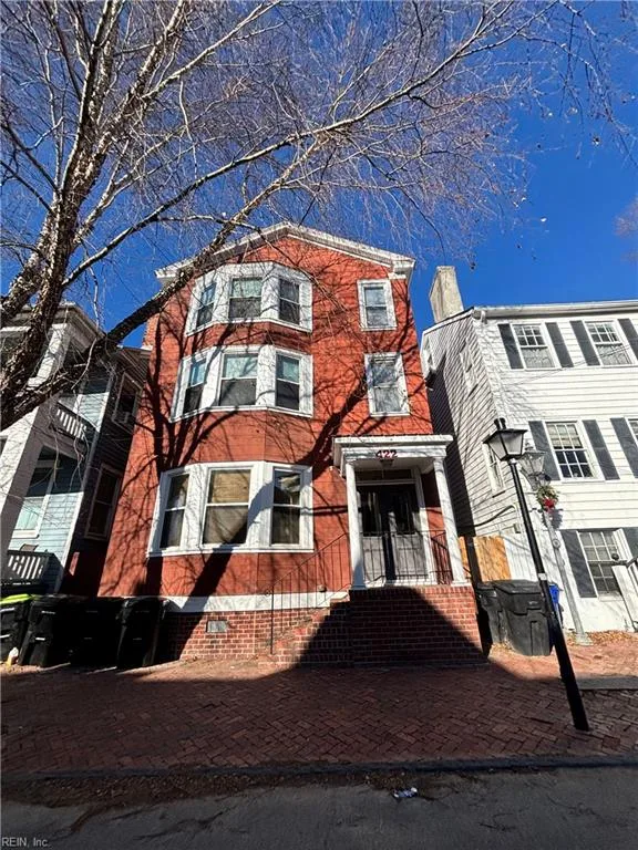 422 London St #3, Portsmouth — photo