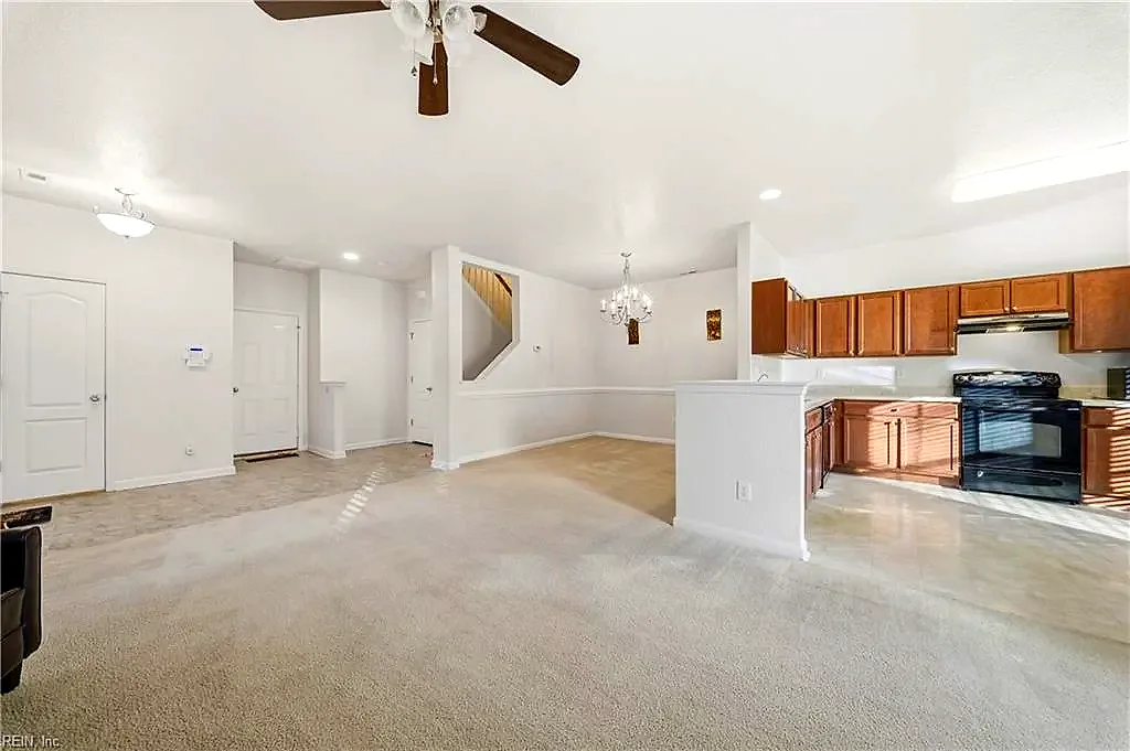 3770 Pear Orchard Way, Suffolk — photo