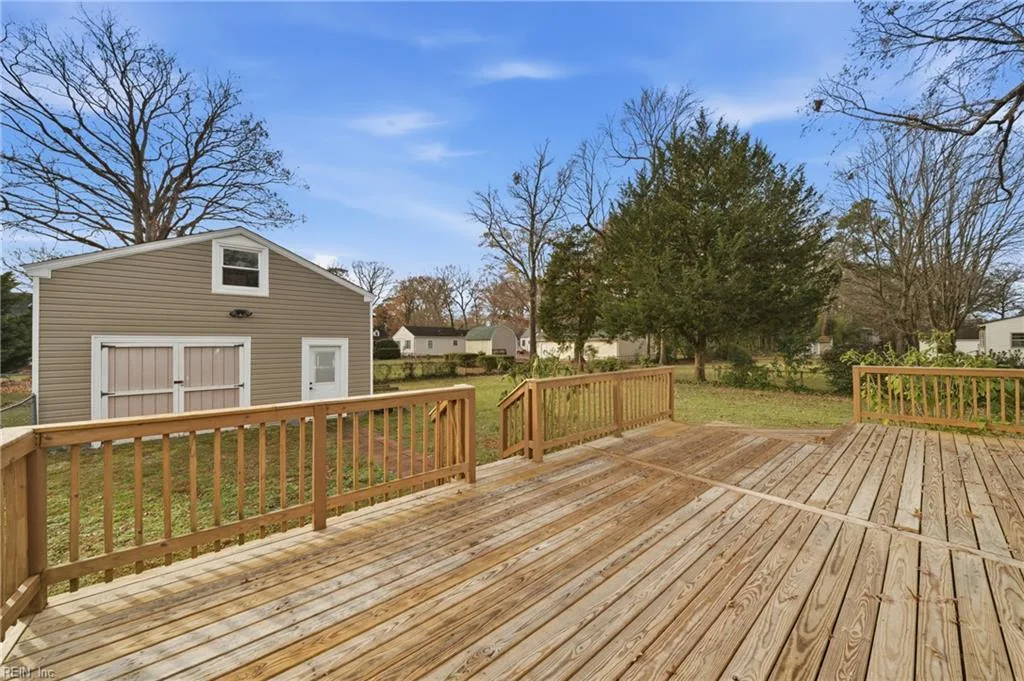 1319 Tallwood St, Norfolk — photo