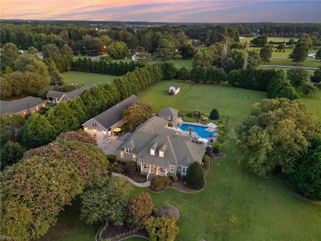 307 Hickory Station Dr, Chesapeake — photo