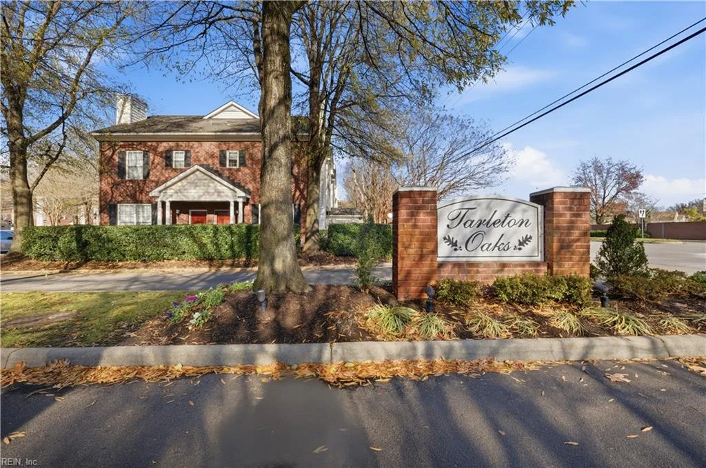 2128 Tarleton Oaks Dr, Virginia Beach — photo