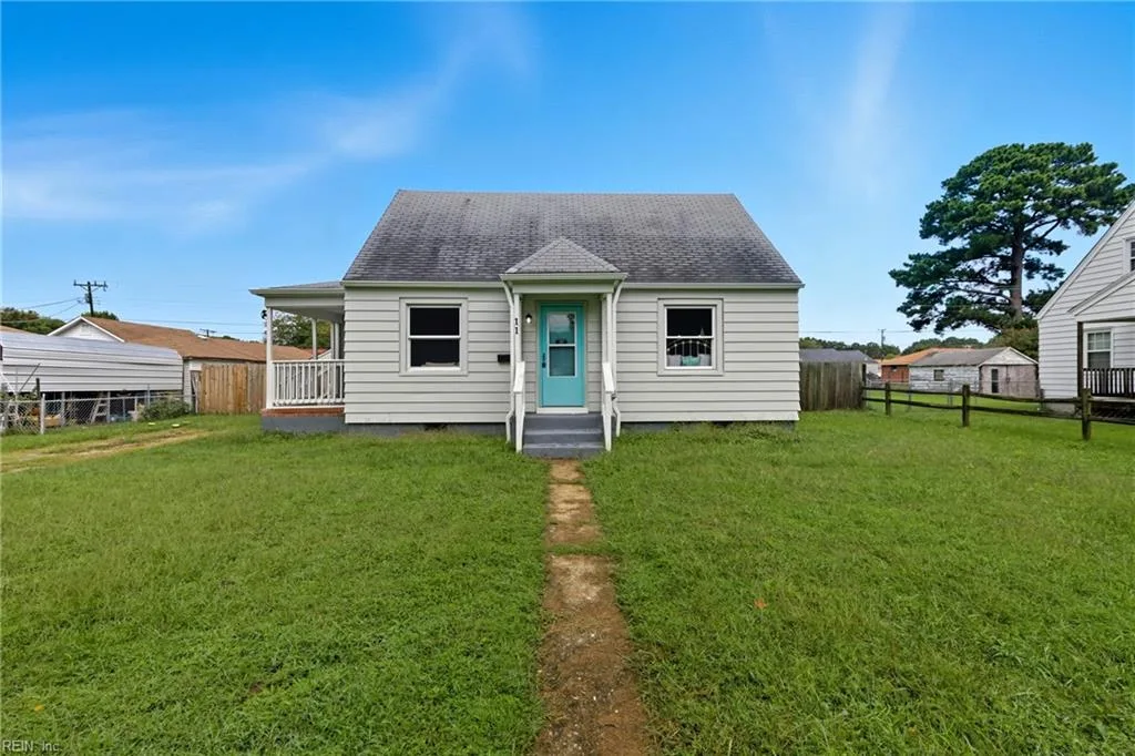 11 Langley AVE, NEWPORTNEWS VA 23601