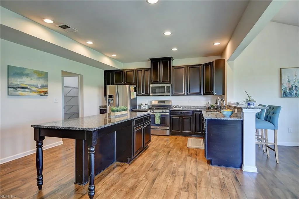 347 Spring Hill Pl, Smithfield — photo