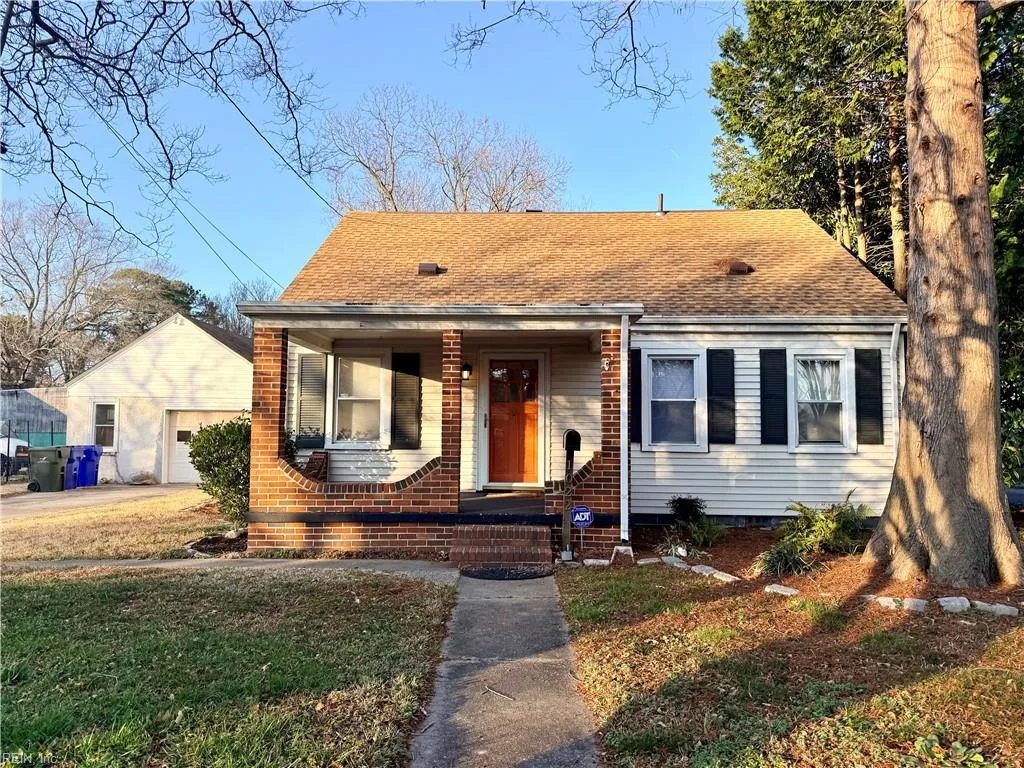1022 Green St, Norfolk — photo