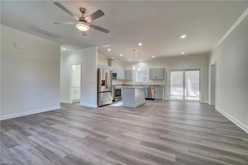 25570 New Market Rd, Courtland — photo