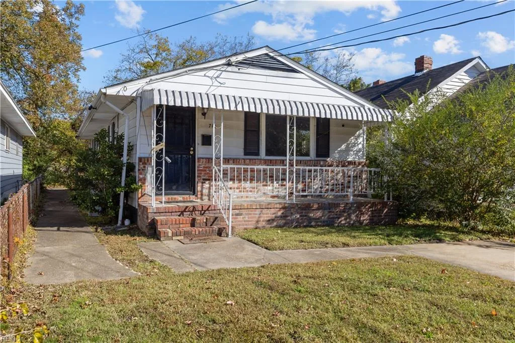 710 Back River RD N, HAMPTON VA 23669
