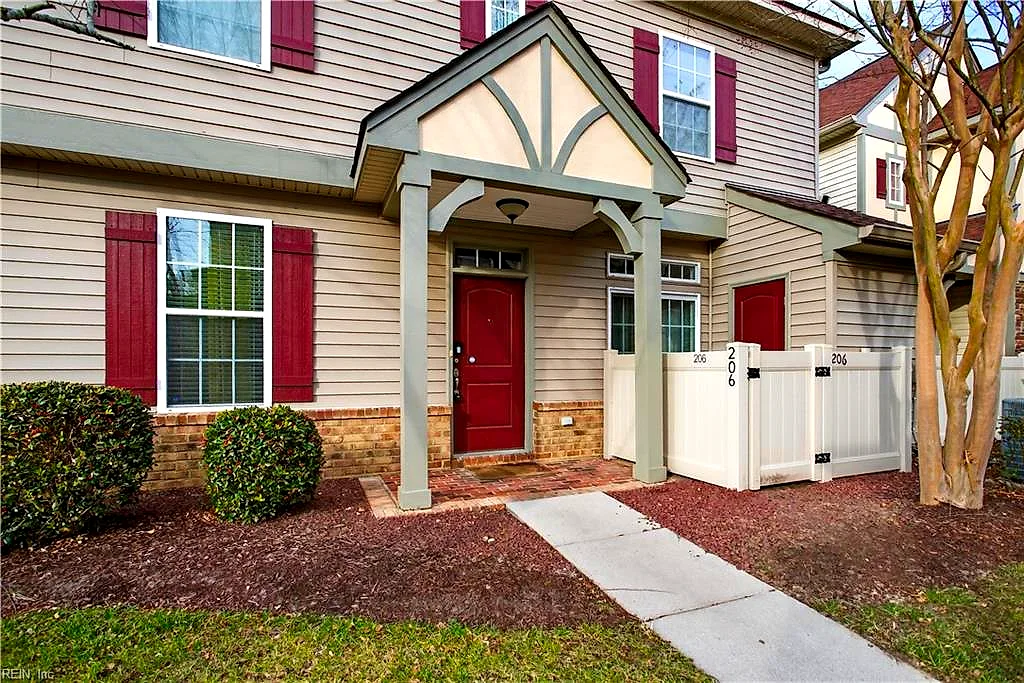 206 Blue Heron Trl, Carrollton — photo