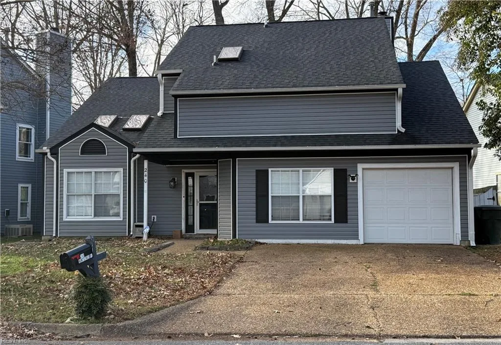 240 Huntstree PL, NEWPORTNEWS VA 23602
