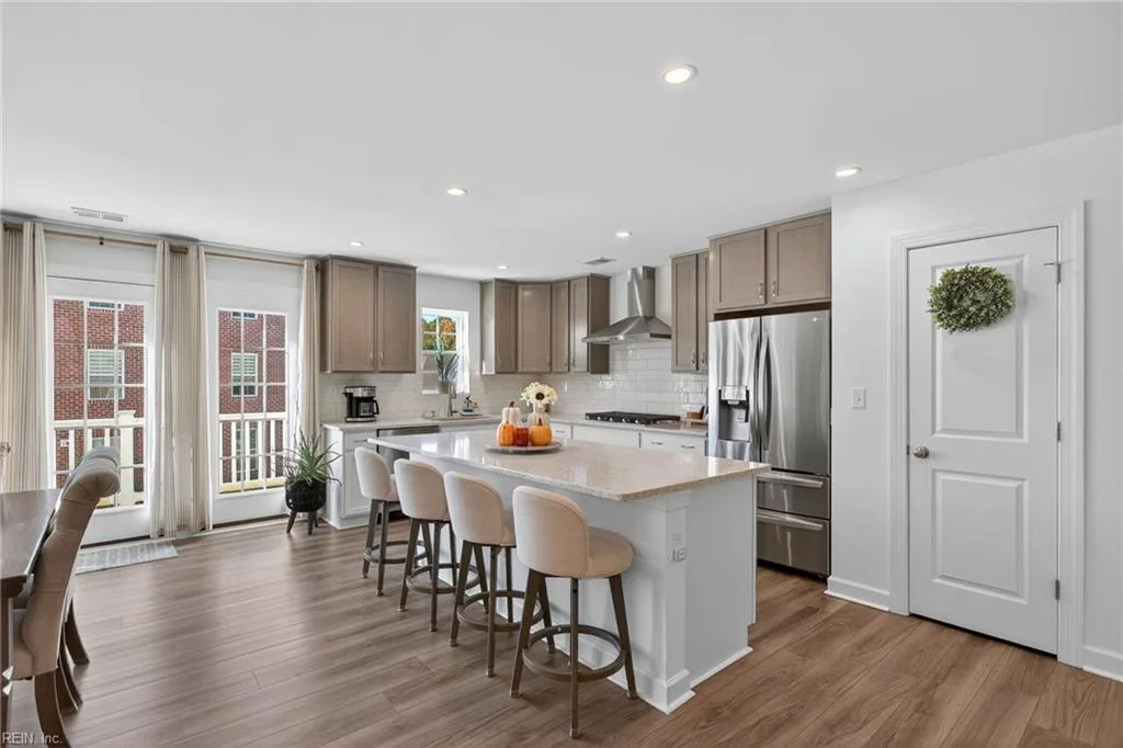 2632 Rochambeau WAY, VIRGINIABEACH VA 23456