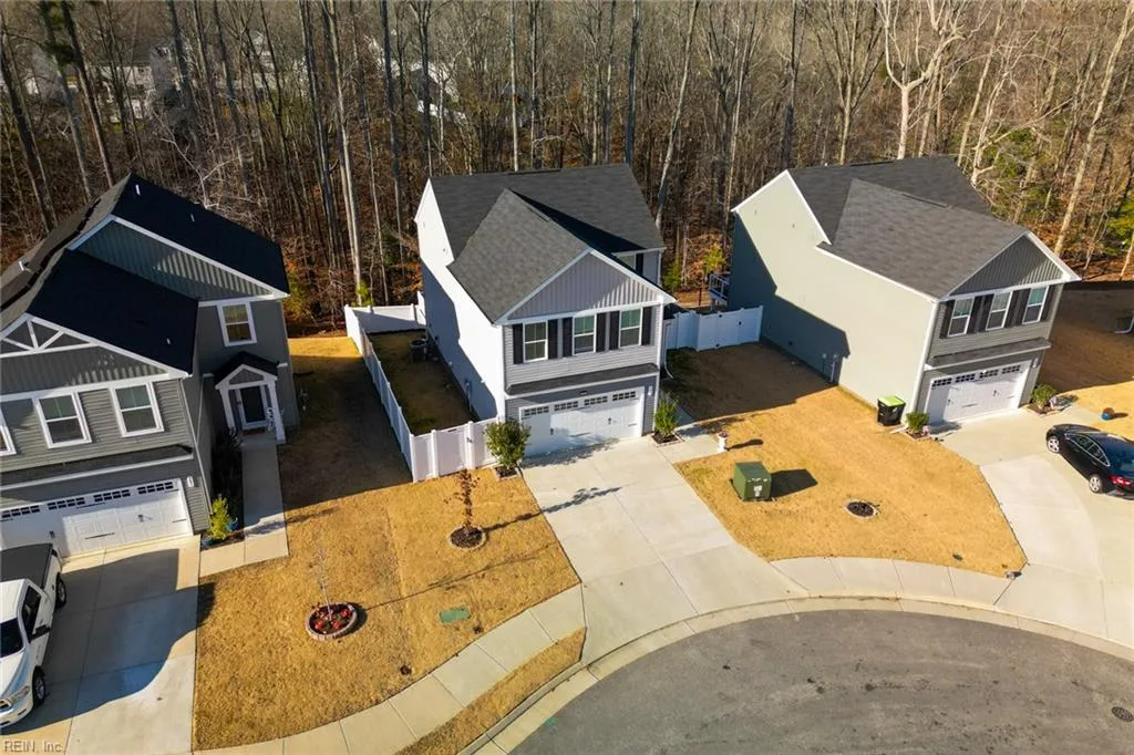 303 Lorraine Dr, Williamsburg — photo