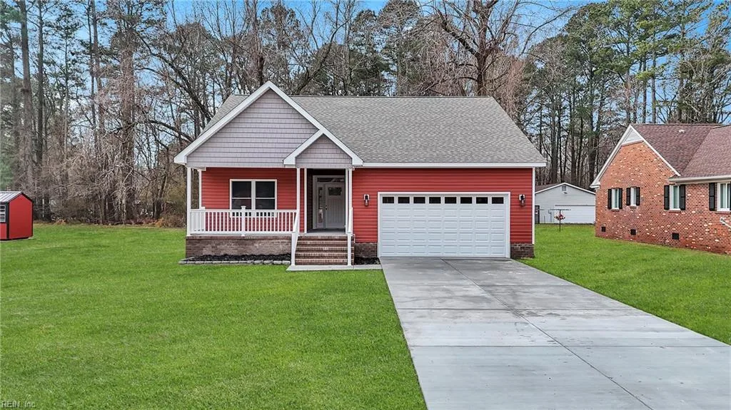 333 Railroad Dr, Waverly — photo