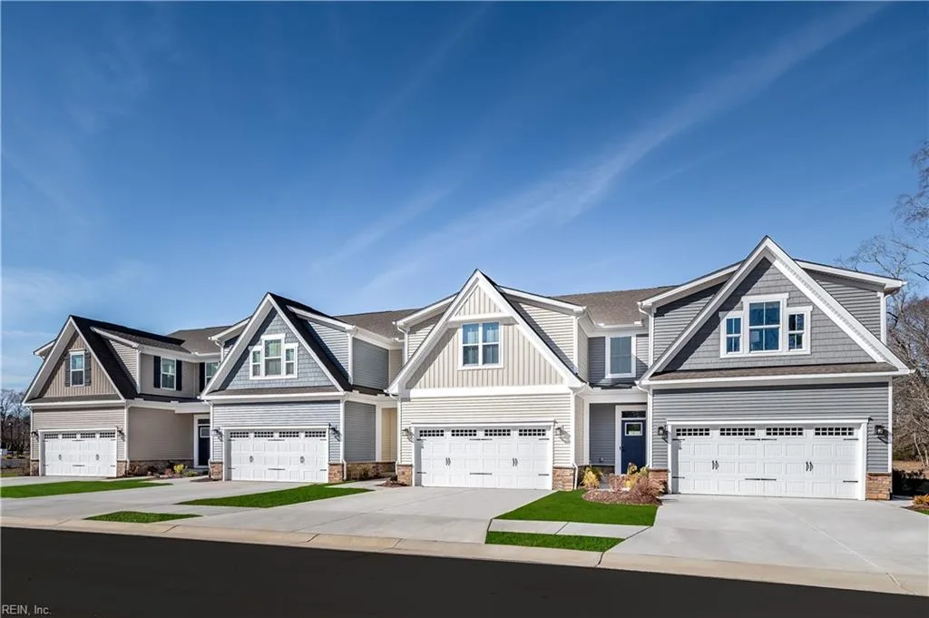 2102 STRIPER CT, CARROLLTON VA 23314
