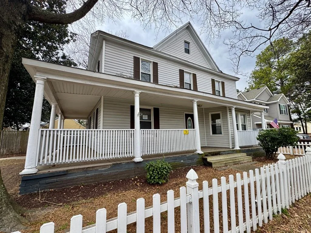 3608 Bainbridge BLVD, CHESAPEAKE VA 23324