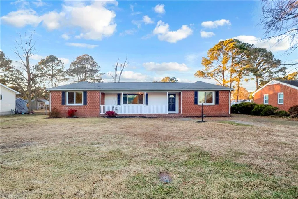 5565 Bennetts Pasture RD, SUFFOLK VA 23435