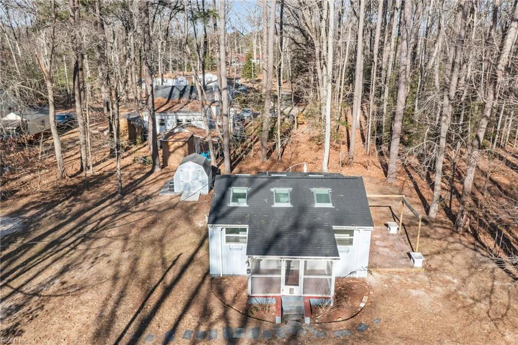 124 Finn Dr, Hague — photo
