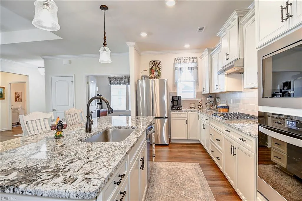 224 Richmond Ave, Smithfield — photo