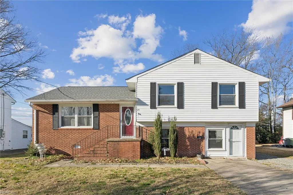 25 Northampton Dr, Hampton — photo