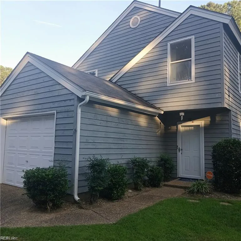 90 Madison Chase, Hampton, VA 23666, USA